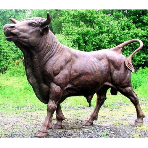 Veľký býk - bronzová socha