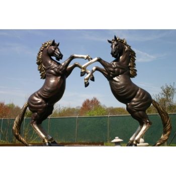 Umelecké Sochy Vzpínajúci sa pár koňov  
