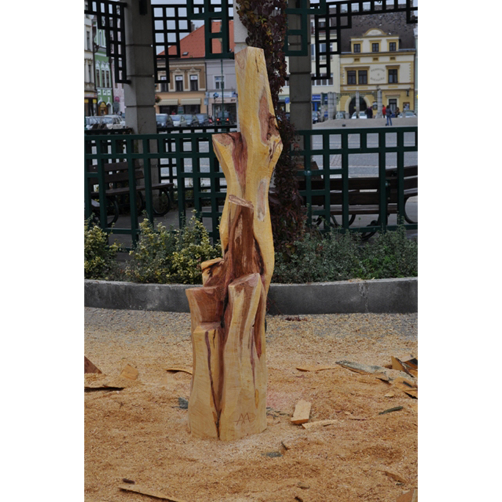 Umelecké Sochy Ako ide čas - záhradná drevená skulptura  