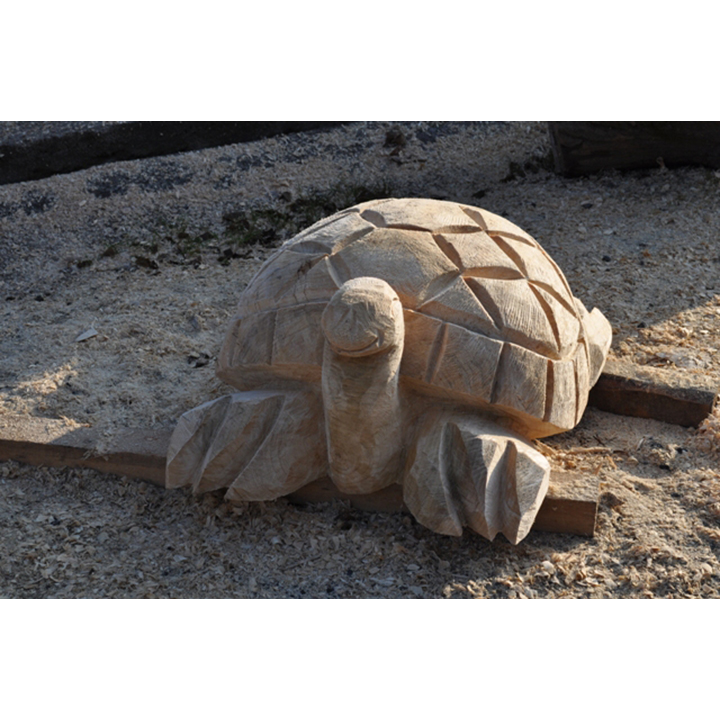 Drevená korytnačka - socha z dreva