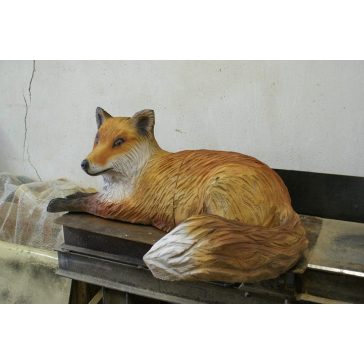 Drevená líška - socha z dreva