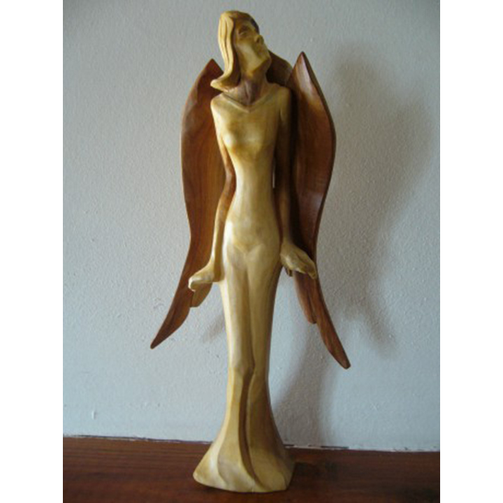 Drevený anjel - socha z dreva