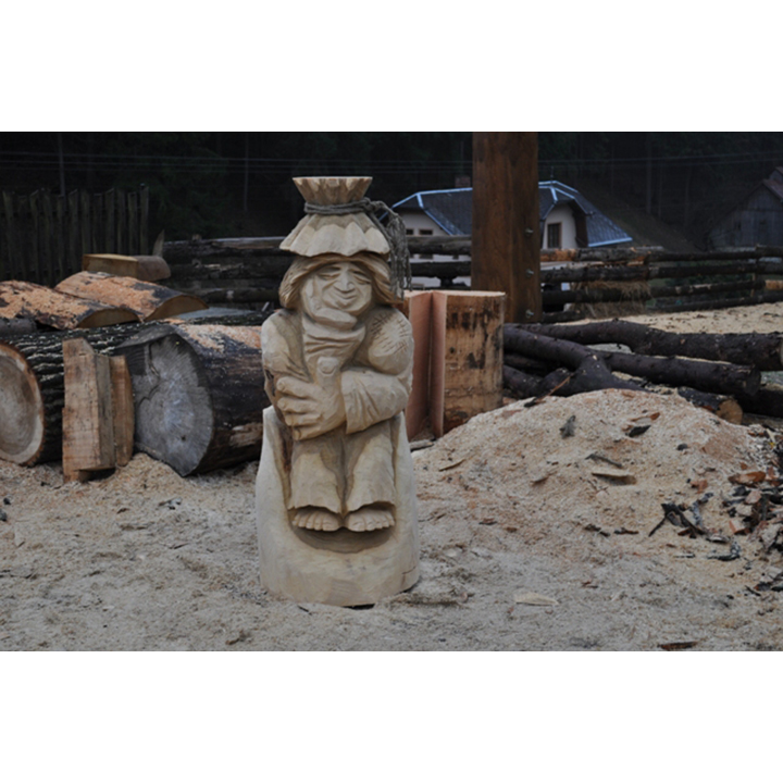 Lenivý vodník Pepa - socha z dreva