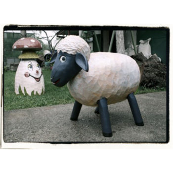 Umelecké Sochy Drevená ovečka Shaun  