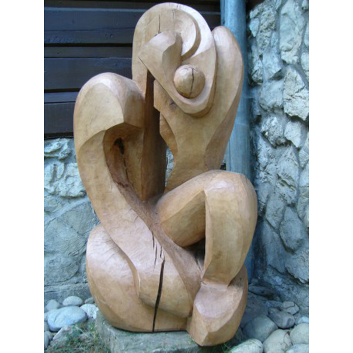 Premýšľajúca postava - socha z dreva