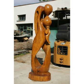 Umelecké Sochy Zaľúbený pár - záhradna drevená skluptura  