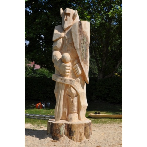 Čestný rytier - socha z dreva